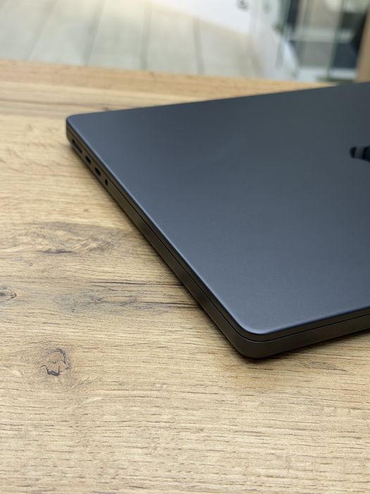 Apple macbook pro 14’ m4/24/1tb , макбук про м4