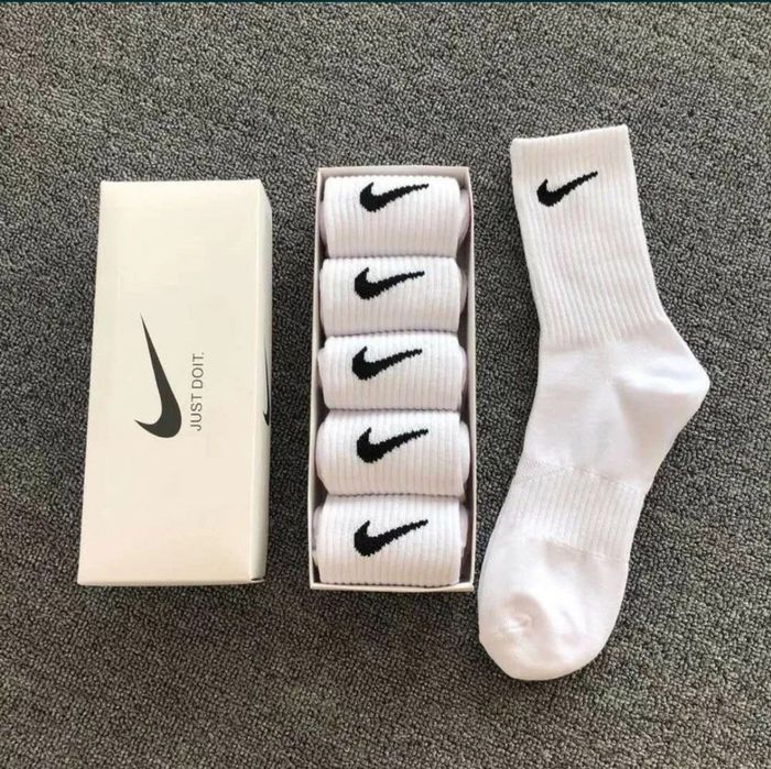 Opakowanie skarpetket Nike(5 par)