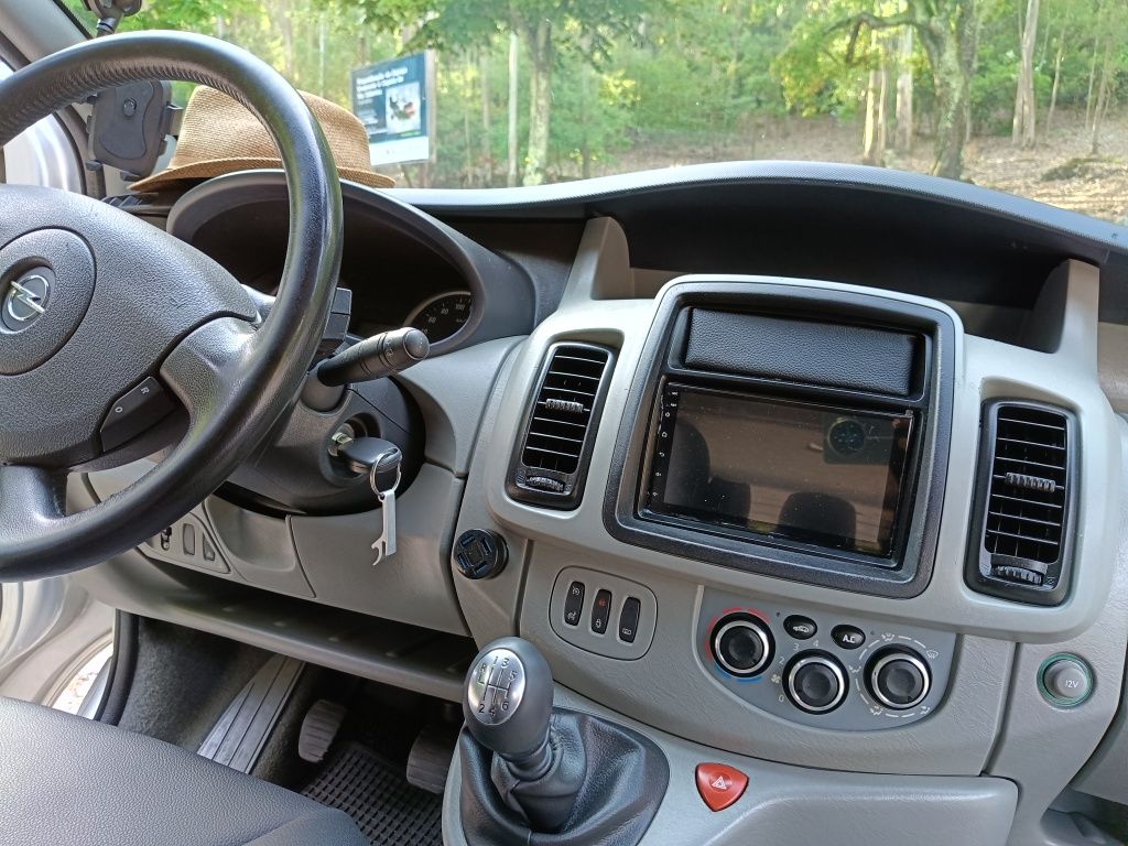 Opel Vivaro 2.0 CDTI Full extras 8 lugares