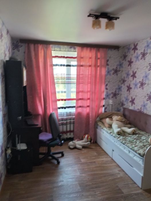 Продажа 3 кВ біля 9 школи