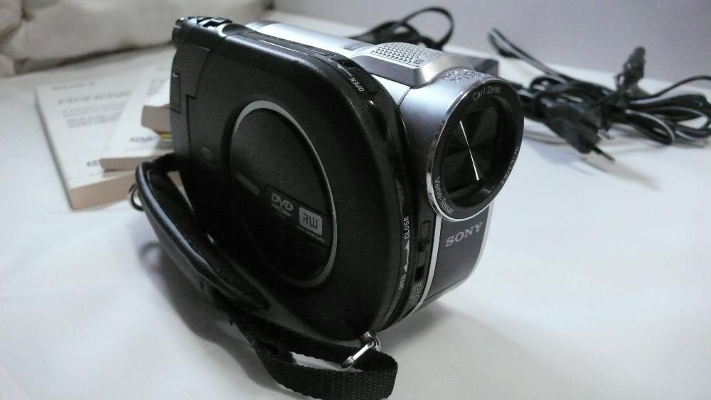Kamera cyfrowa Sony DCR-DVD110 dvd zoom 40x karta pamięci