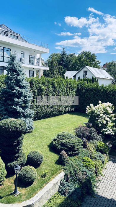 Будинок 550м2 Голосіївський район вул Добрий Шлях