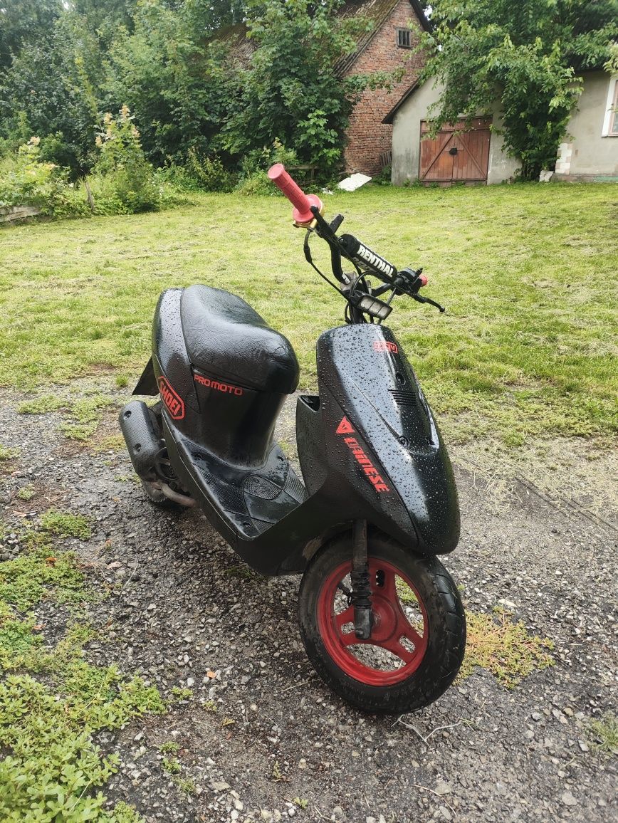 Suzuki lets 2 new