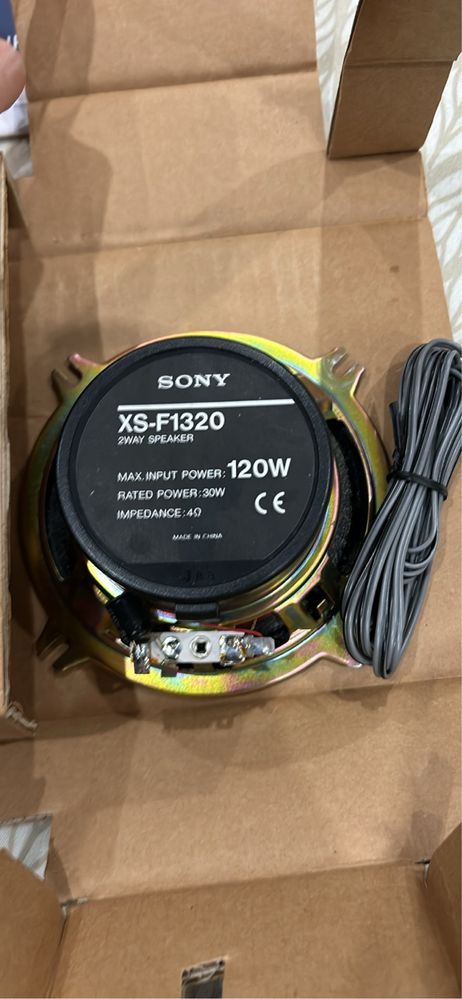 Colunas de carro Sony XS-F1320