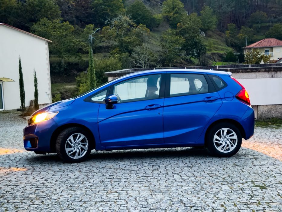 Honda Jazz 1.3 I-VTEC cx. automática