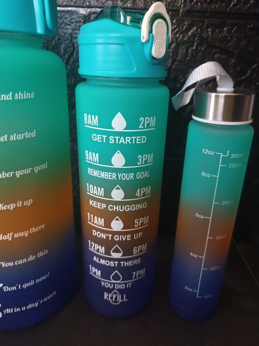 Zestaw butelek na wodę