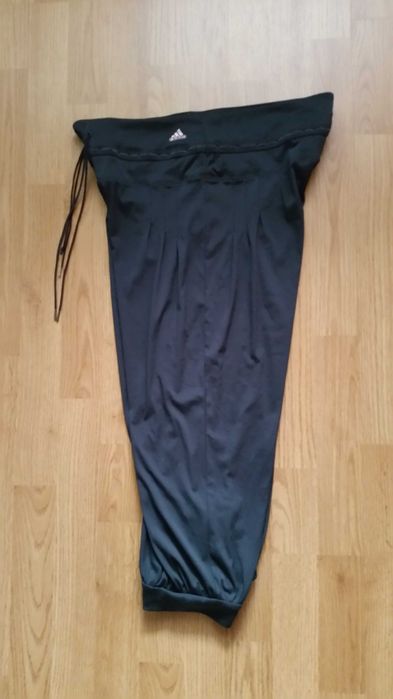 Spodnie dresowe Adidas ClimaLite 3/4