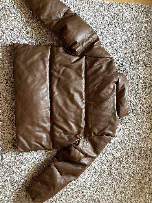 Жіноча куртка пуховик Levis