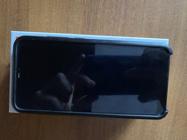Продам телефон Xiaomi Mi a2 Lite 4/64