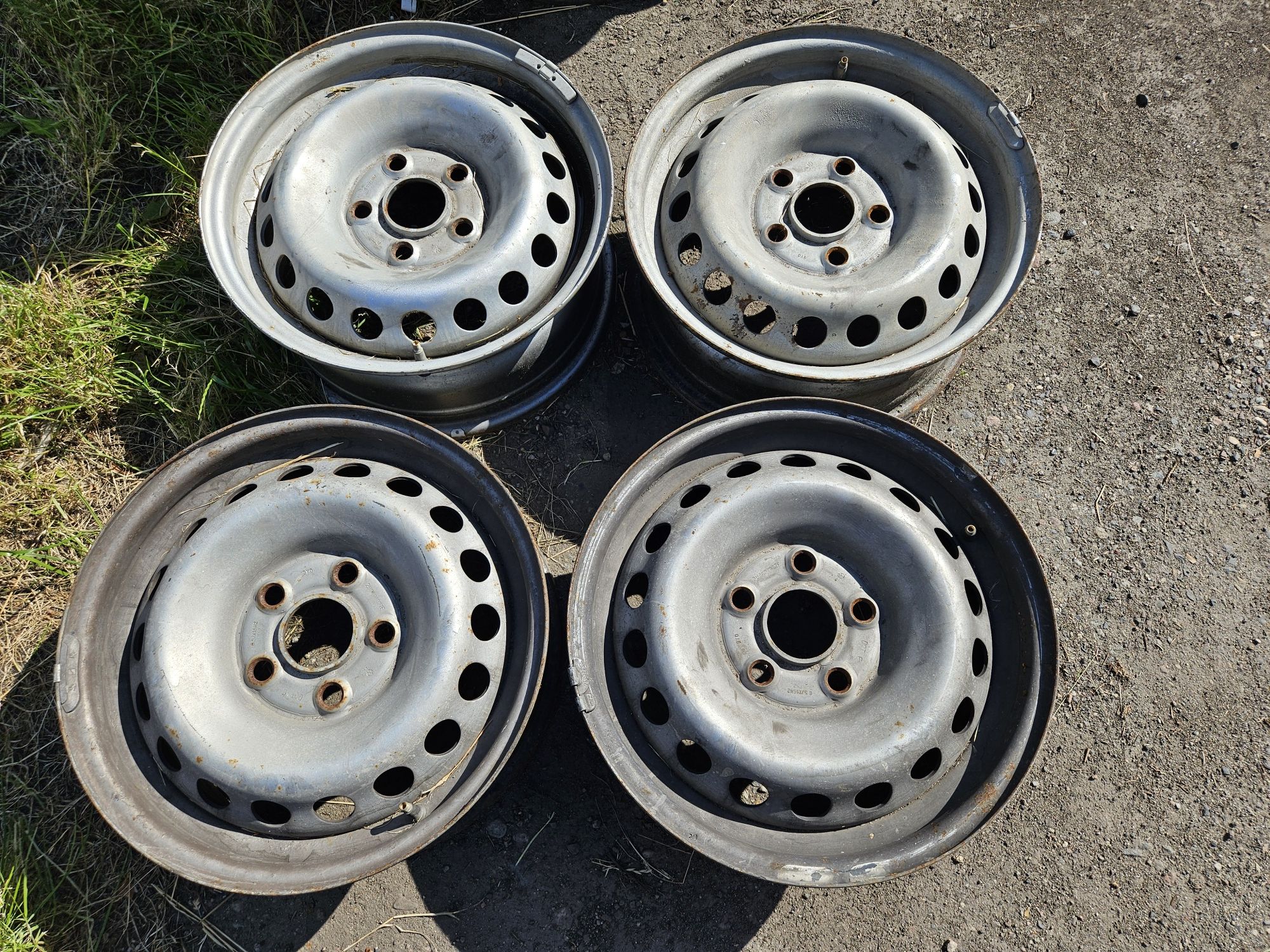 Felgi 16 Vw Amarok T5 T6 Crafter Man TGE 5x120 ET52 wzmacniane