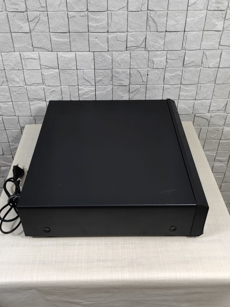 Onkyo DX-7555 Audiofilski odtwarzacz płyt CD