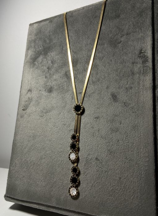 Nowy naszyjnik damski z dekoracyjnymi elementami Stainless steel