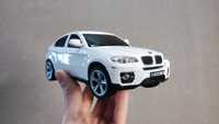 BMW X6 1:24 радиоуправляемая