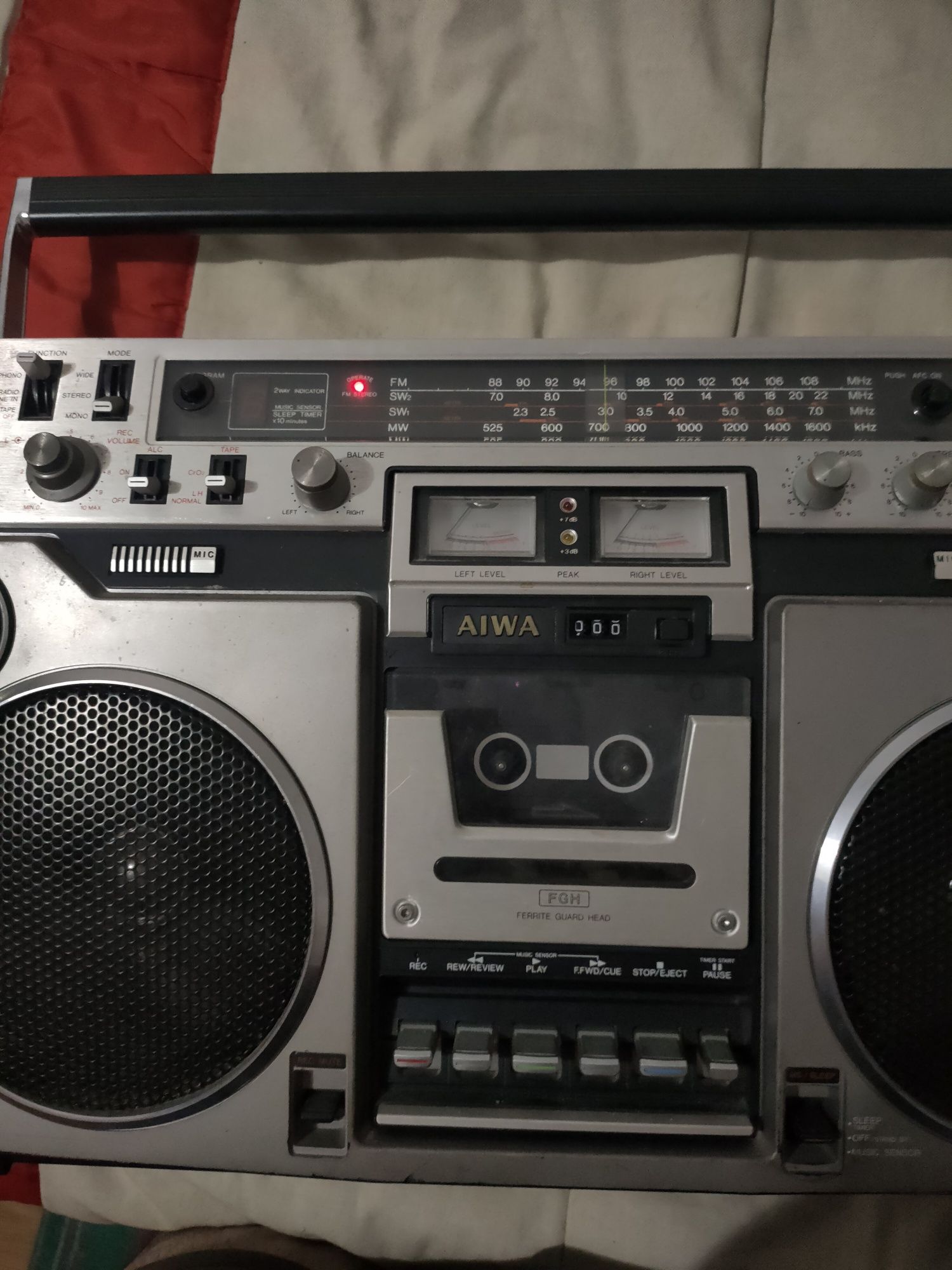 Radio pilhas/eletricidade