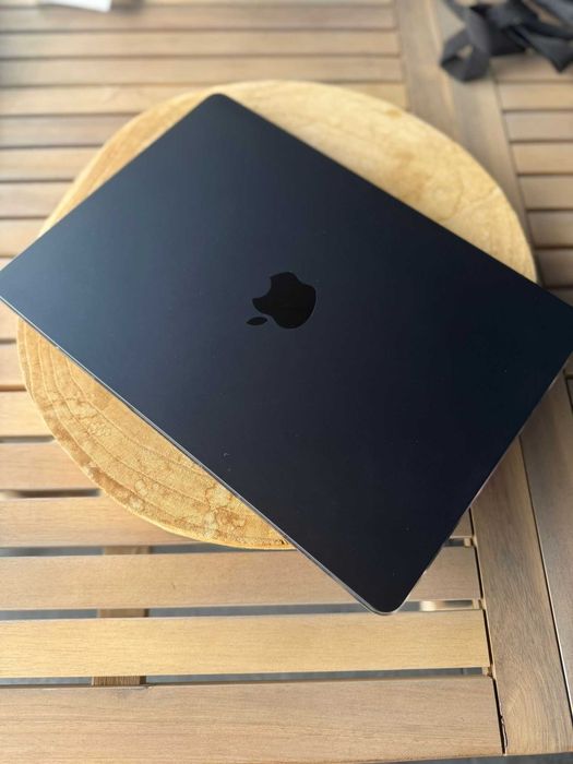 Macbook Air M2 13 Polegadas 256SSD + 8GB *Como Novo