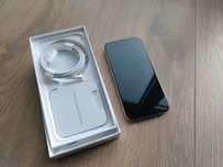 Apple iPhone 15 Pro Tytanowy 128GB + 2 etui