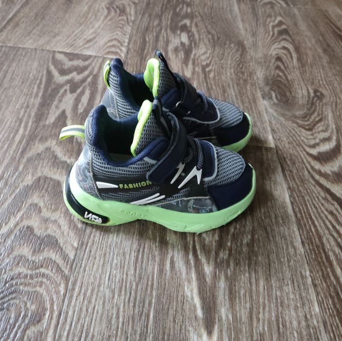 Дитячі кросівки tom.m