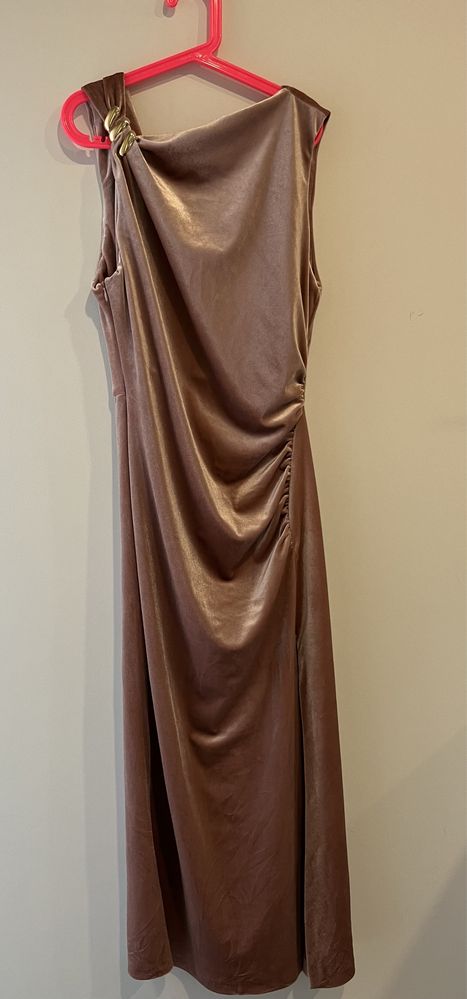 Vestido Zara novo