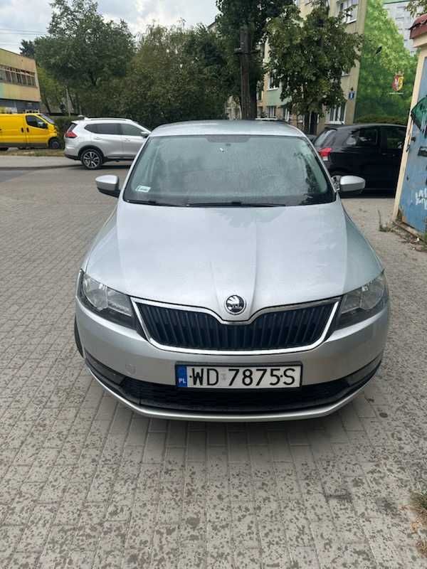 sprzedam samochód skoda rapid