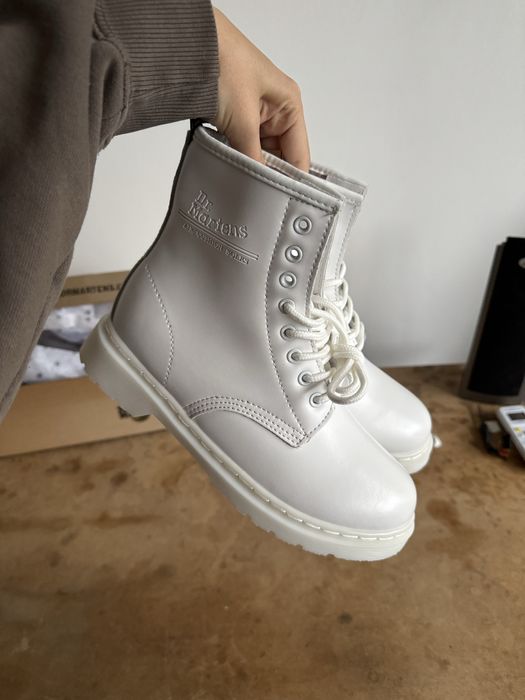 РОЗПРОДАЖ СКЛАДУ!!! Dr. Martens 1460 mono original оригінал з хутром