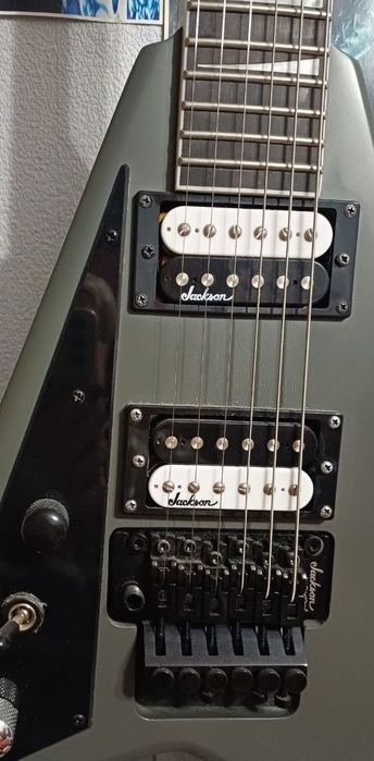Jackson JS32lh Rhoads (лівостороння, лівша, Шульга, для лівші)