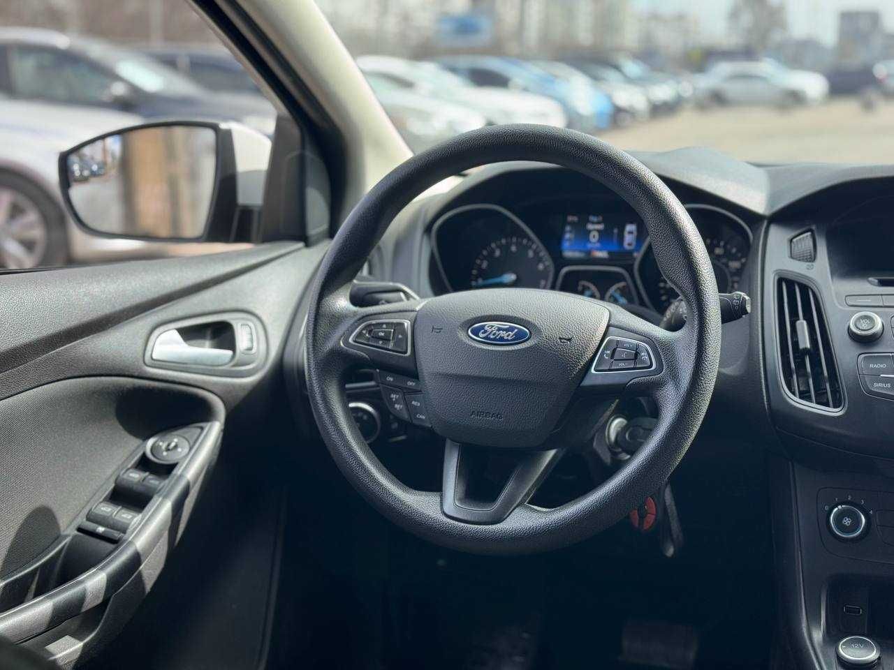 Ford Focus SE 2017