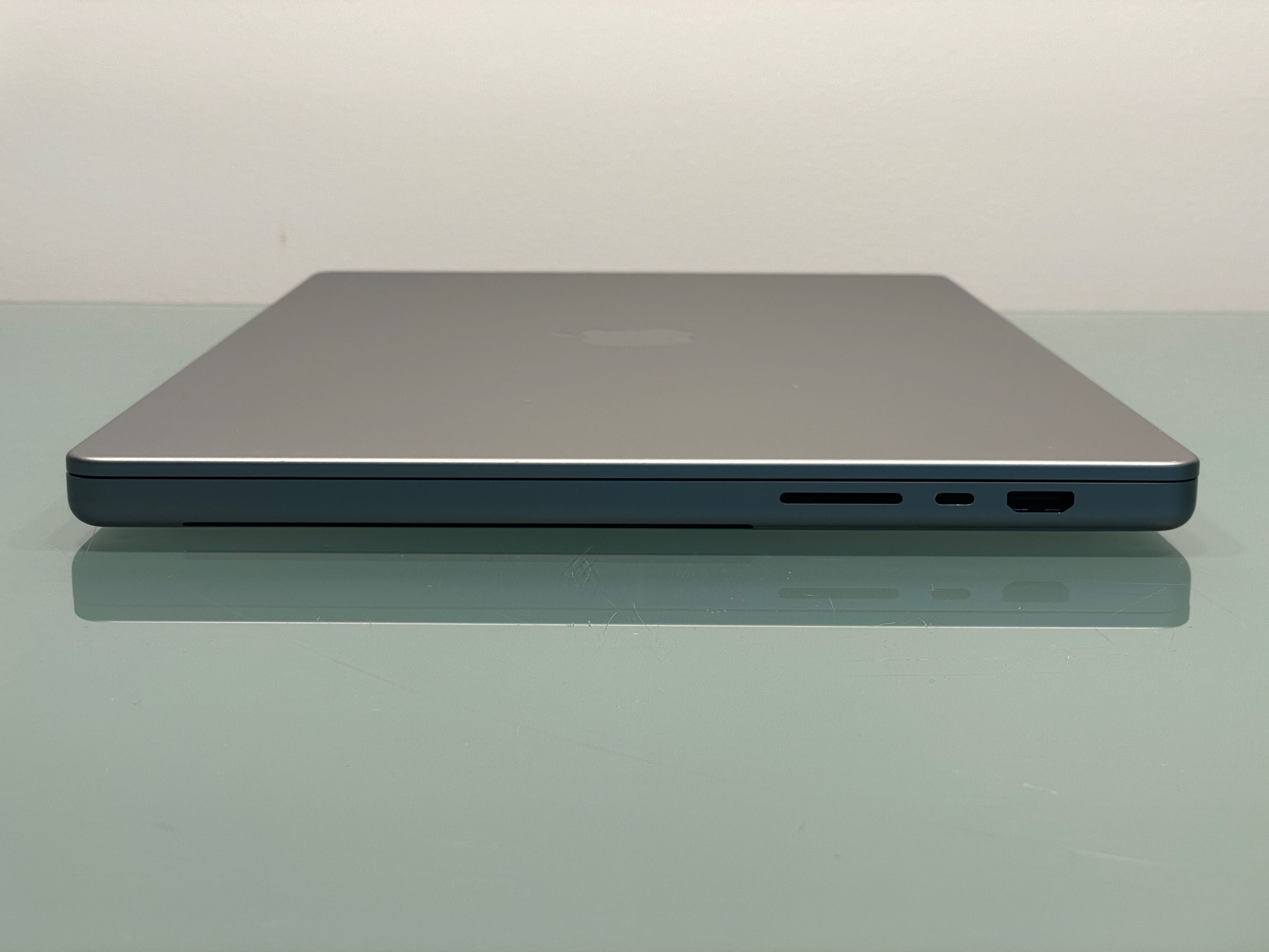 2023 MacBook Pro A2780 16" M2 PRO 32GB 512GB