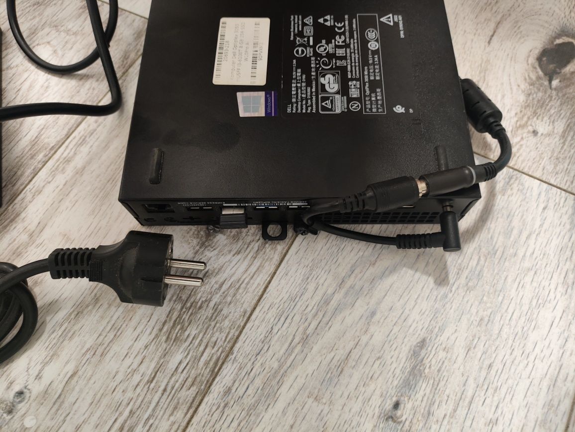 Komputer i3 6100T, 8gbbram DDR 4 120 GB SSD proxmox, home assistant ha