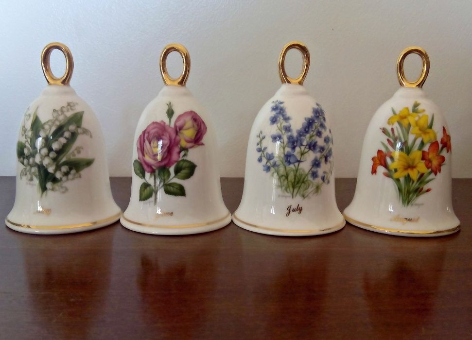 Coleção de sinos em porcelana