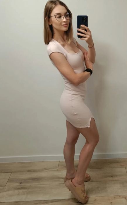 Sukienka damska mini bodycon z kapturkowym rękawem H&M S