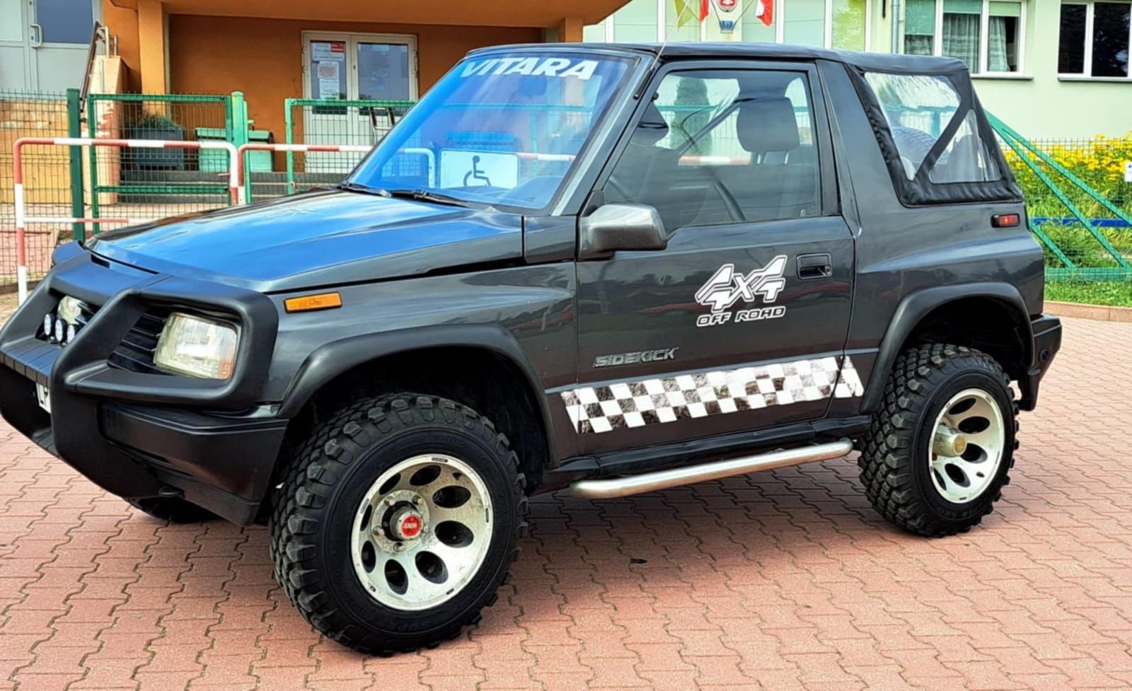 Mega Zdrova Vitara 1.6 8v LPG Nowy Dach Nowe Opony Kubełki Lift Radzik