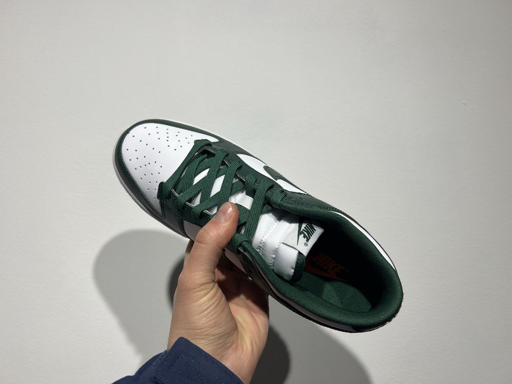 Кросівки чоловічі Nike Dunk Low DD1391-101 зелений колір