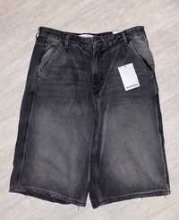 Bershka Skater Bermuda shorts(Black)