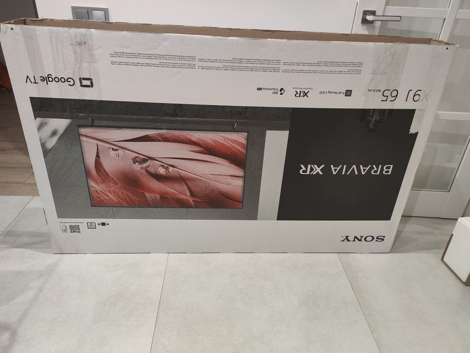 Розбитий телевізор Sony 65X90J