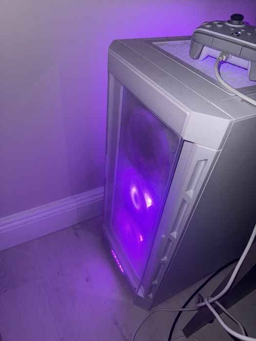 Komputer PC gamingowy