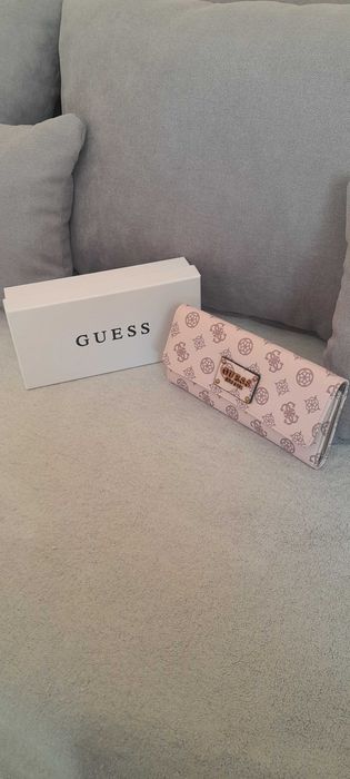 Portfel damski Guess nowy
