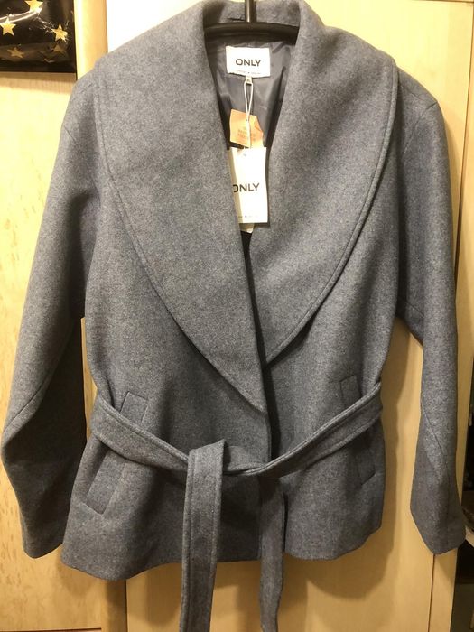 Пальто від Only сіро блакитного кольору