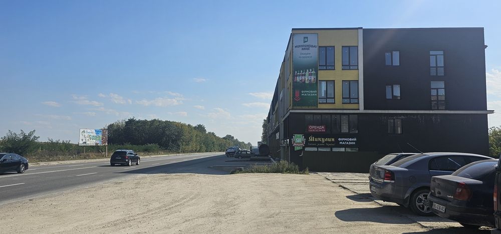 Продаю ділянку комерційного призначення