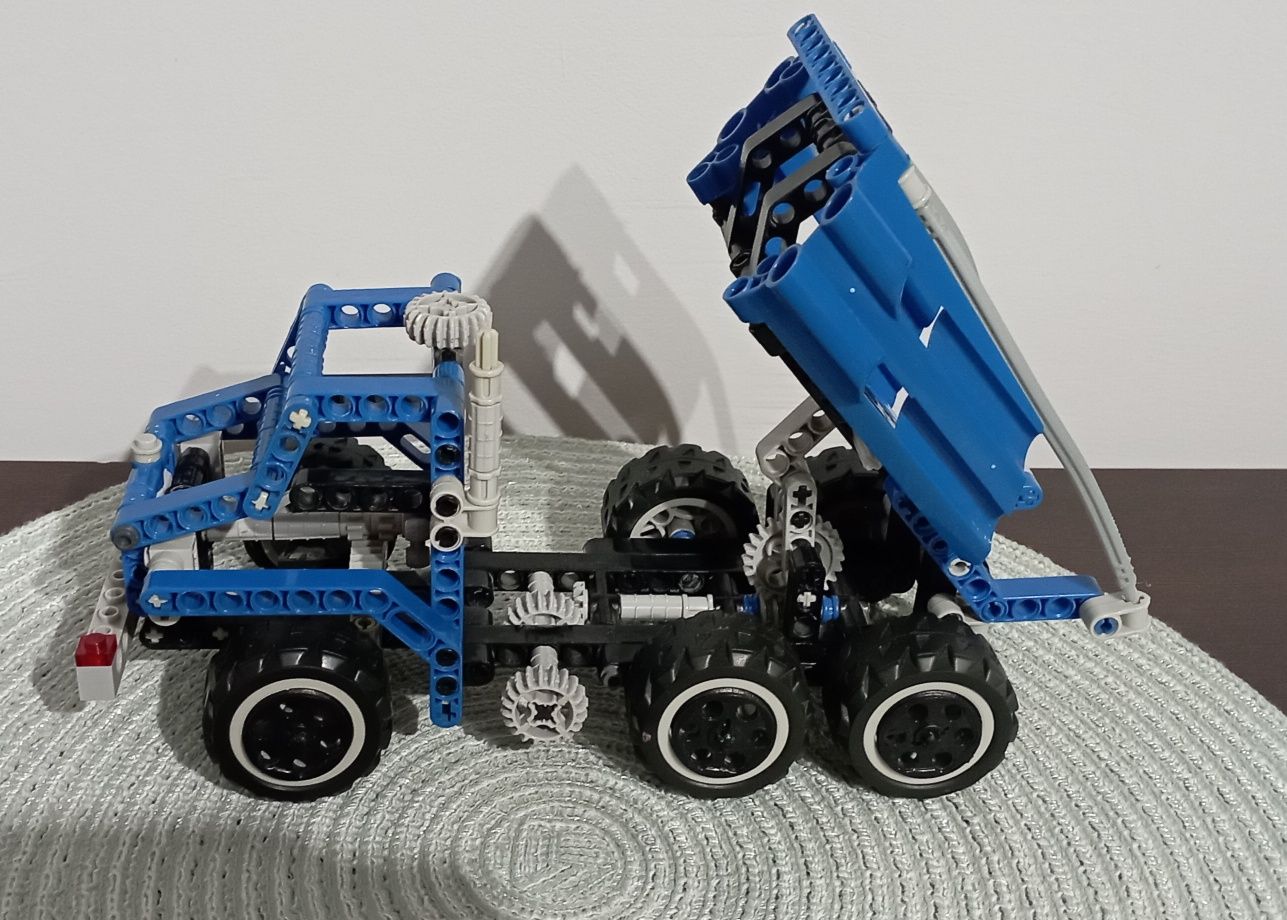 LEGO Technik 8415 Dump Truck