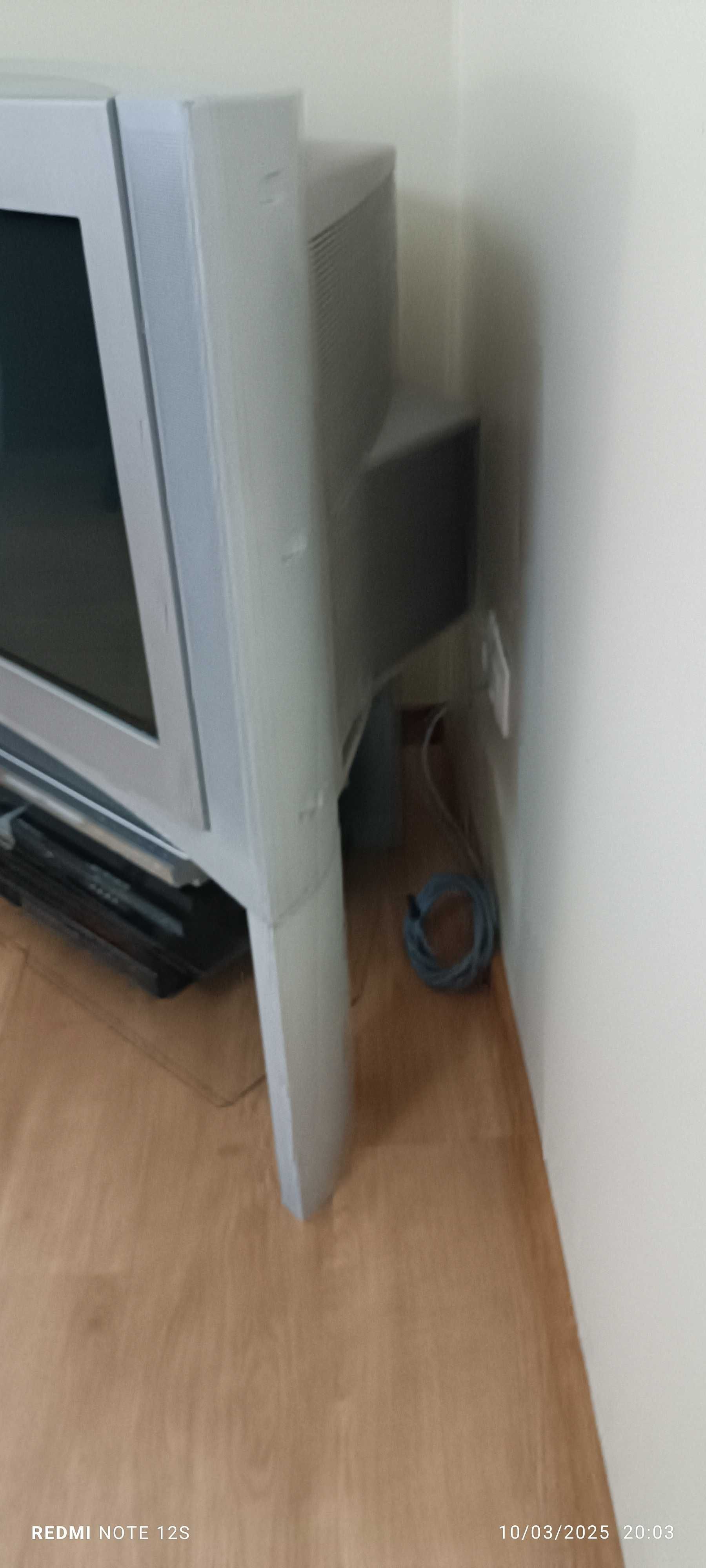 Vende-se TV sony