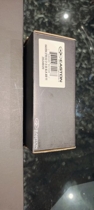 Guiador e avanço em carbono novo em caixa Easton Havenn