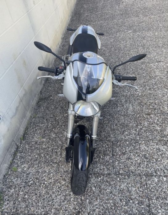 Ducati monster S2R1000