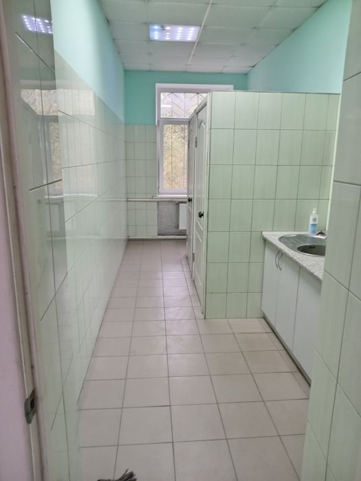 Продам базу з офісом