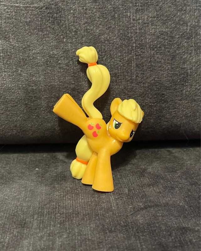 my little pony g4 applejack