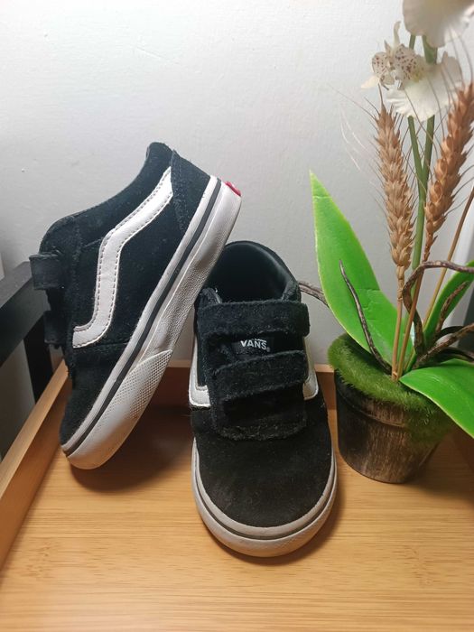 Tênis Criança - Vans / Tamanho 24