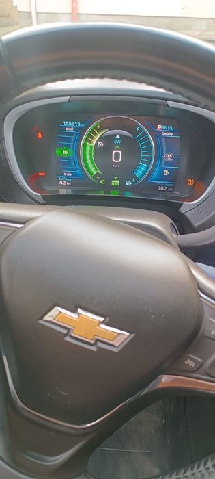 Chevrolet volt оренда