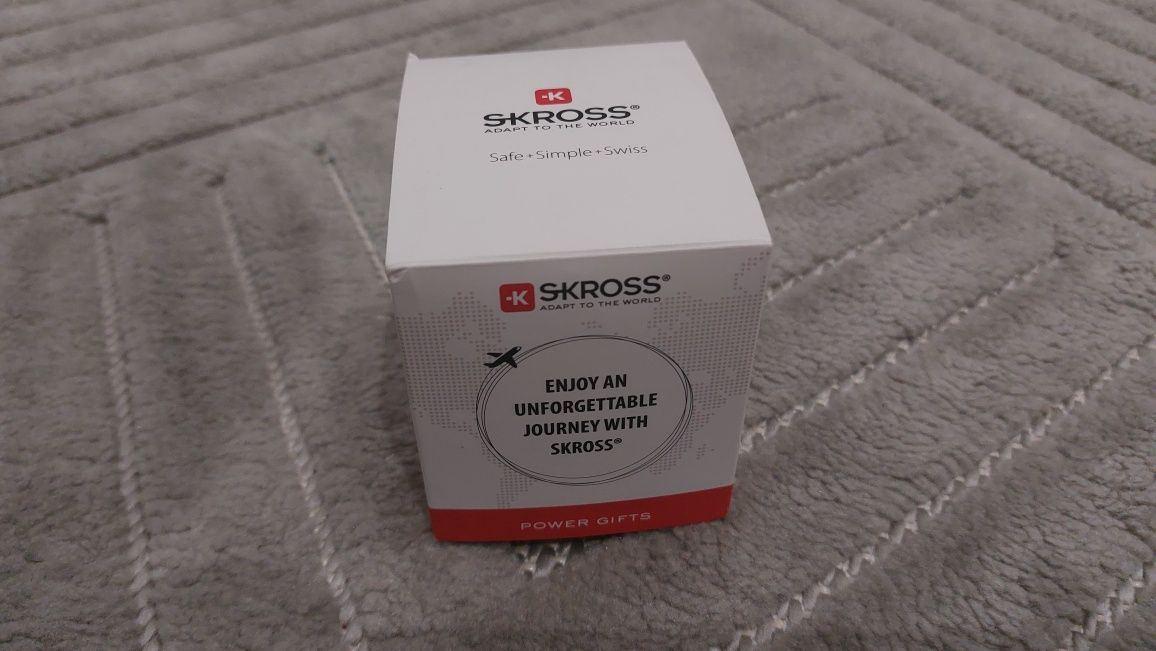 Zasilacz podróżny SKROSS PRO World & USB, maks. 6,3 A adapter 1.302539