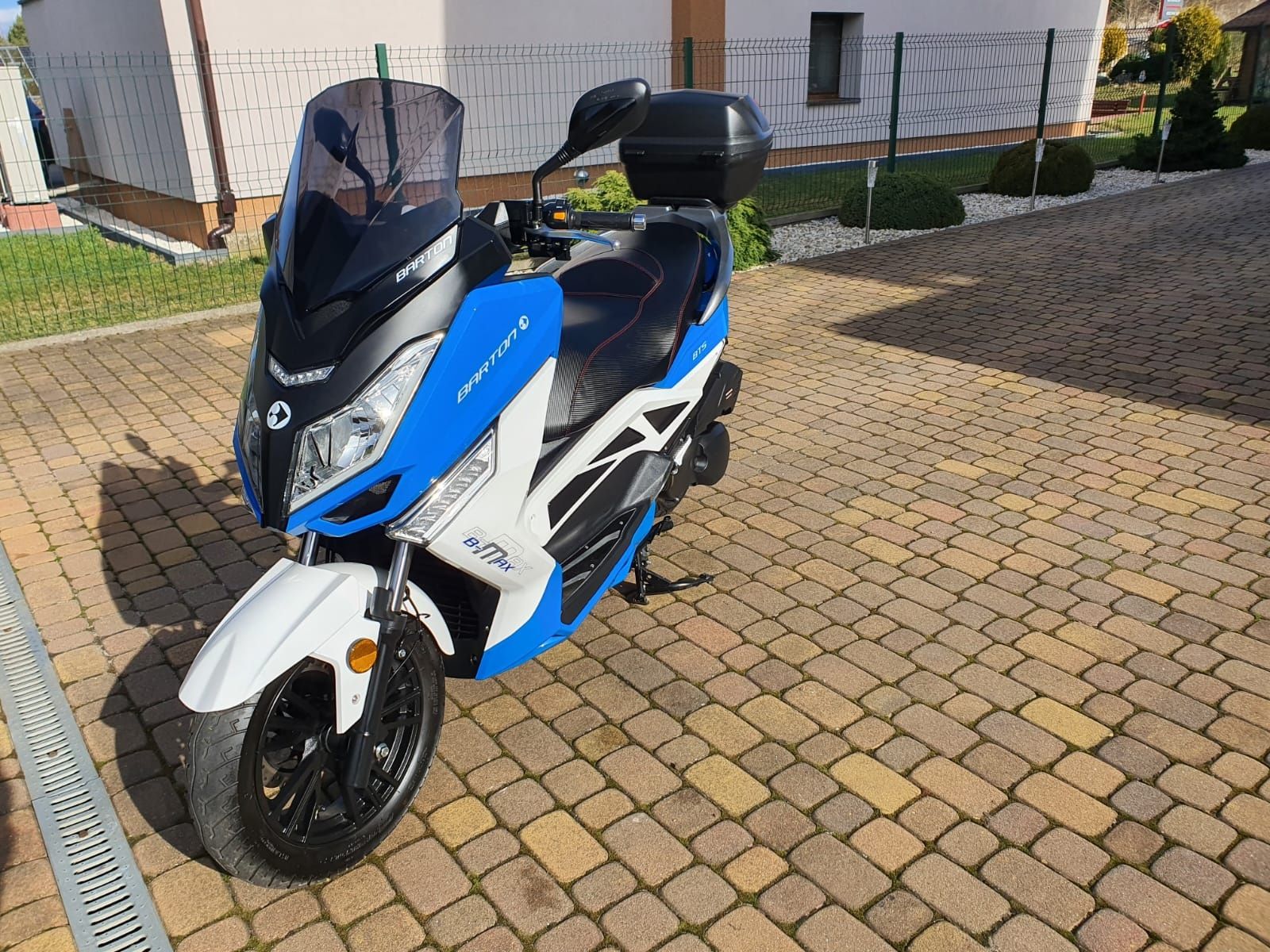 Duży skuter BARTON B-MAX 125 jak nowy 700km przebieg KUFER