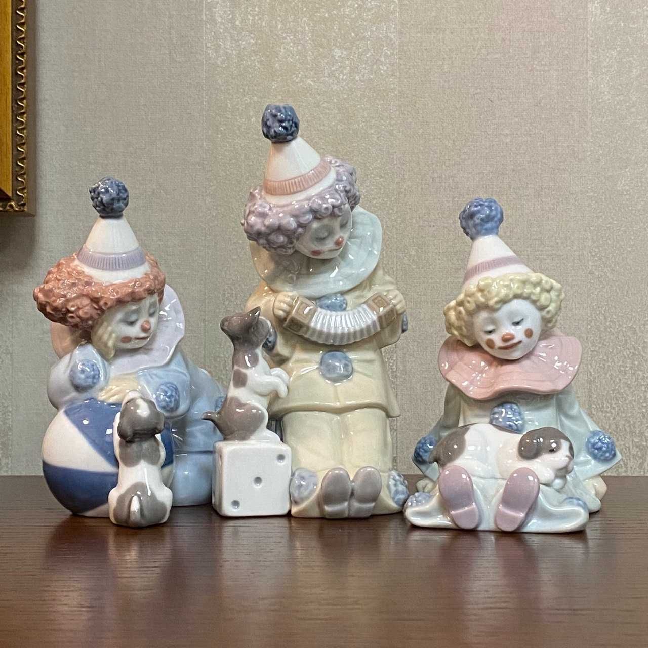 Фарфоровая статуэтка Lladro «Клоун Пьеро с щенком»