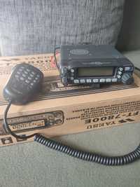 Yaesu FT-7800E 2m/70cm